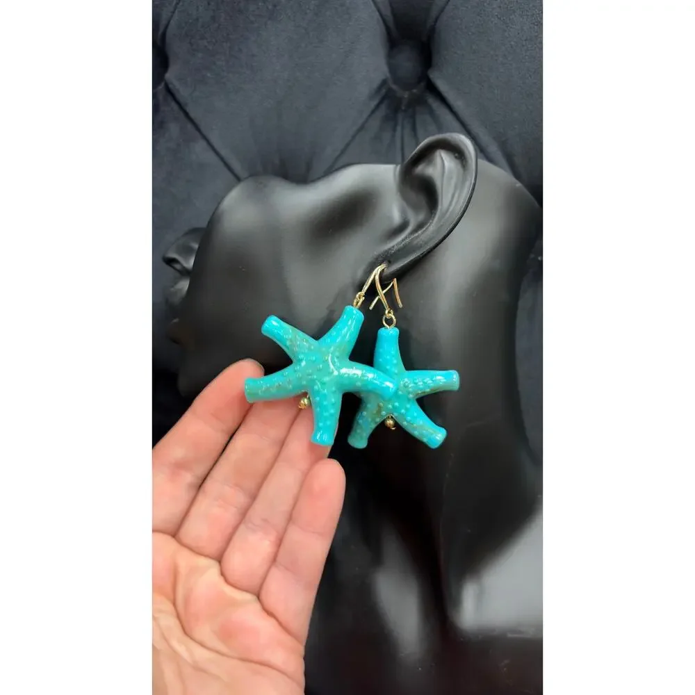 Exaggerated oversize snail shell necklace with sea star earrings set